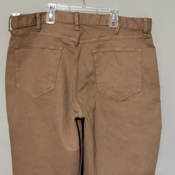 Old Navy Built-In Flex Khaki Pants Men’s 40x32 Athletic Taper Chino Straight Leg - Picture 4 of 5